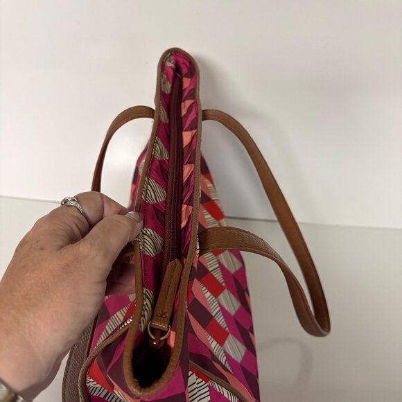 Vera Bradley Large Geometric Print Tote Bag Faux Leather Handles Zipper Closure - Picture 3 of 8